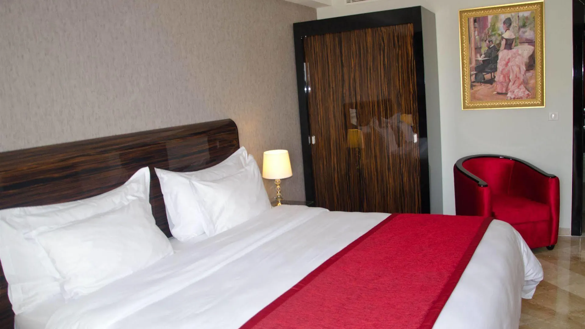 Hotel Concorde Paris Tunis 4*,